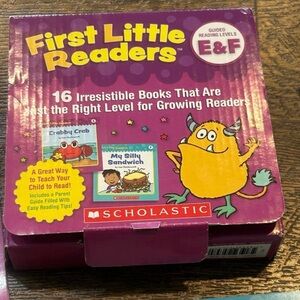 Scholastic First Little Readers Set - Purple and Yellow